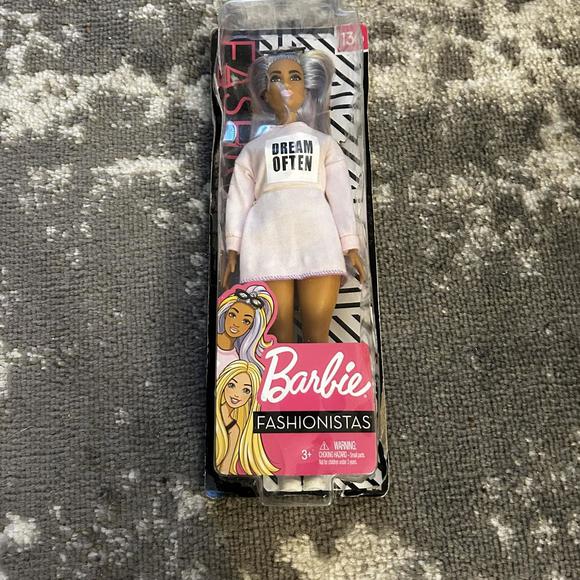 mattel barbie barbie fashionistas doll 136
